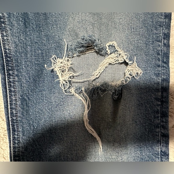 J. Crew Distressed Ripped Straight Leg Jeans Size 28T - Picture 5 of 13